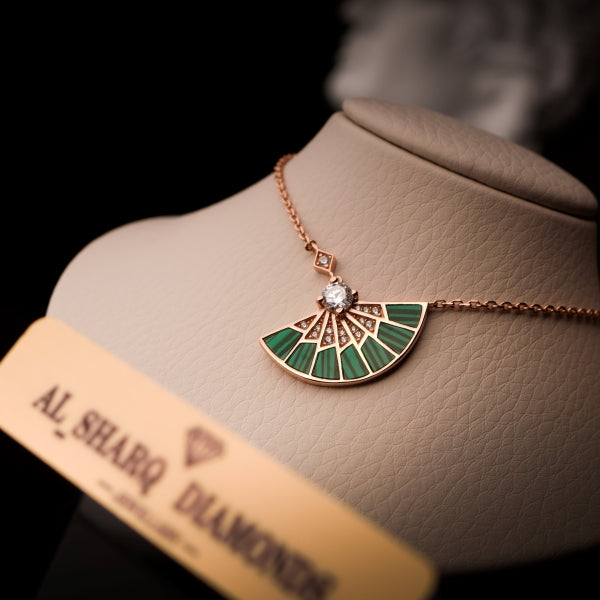 Half Circle Necklace green