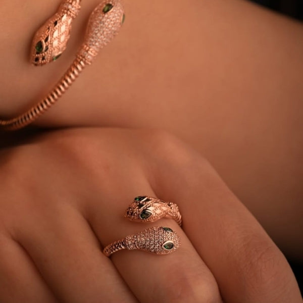 طقم سيربنتي