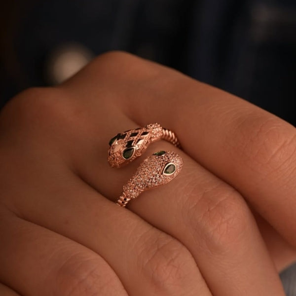 طقم سيربنتي