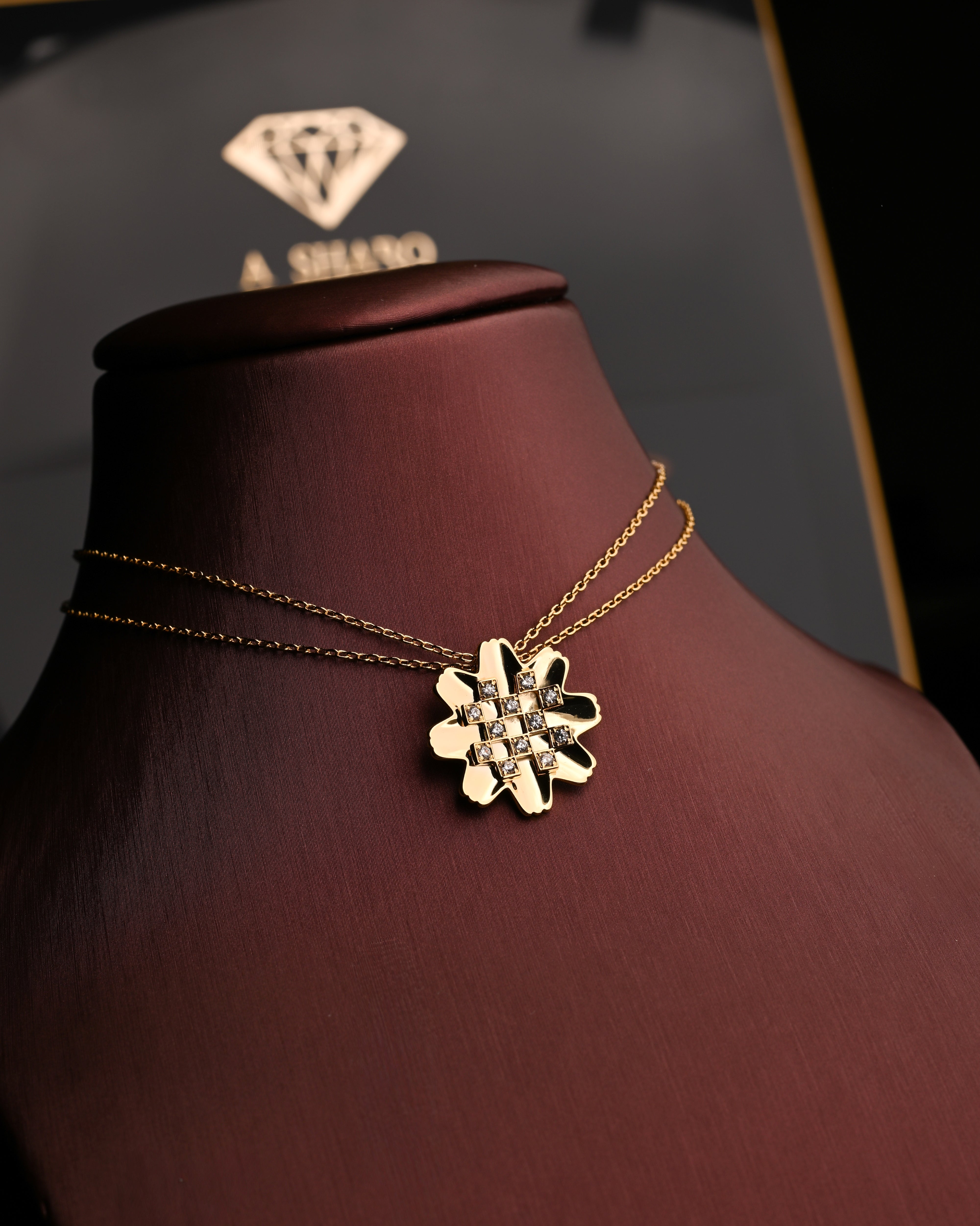 Arfaj Necklace