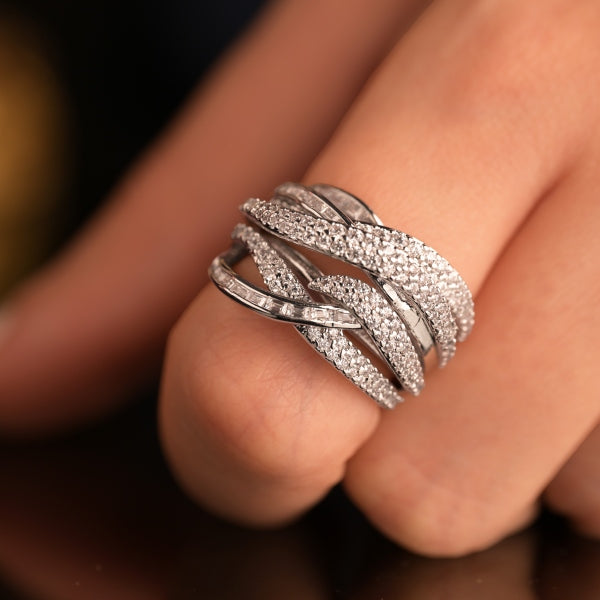 Dianamic ring