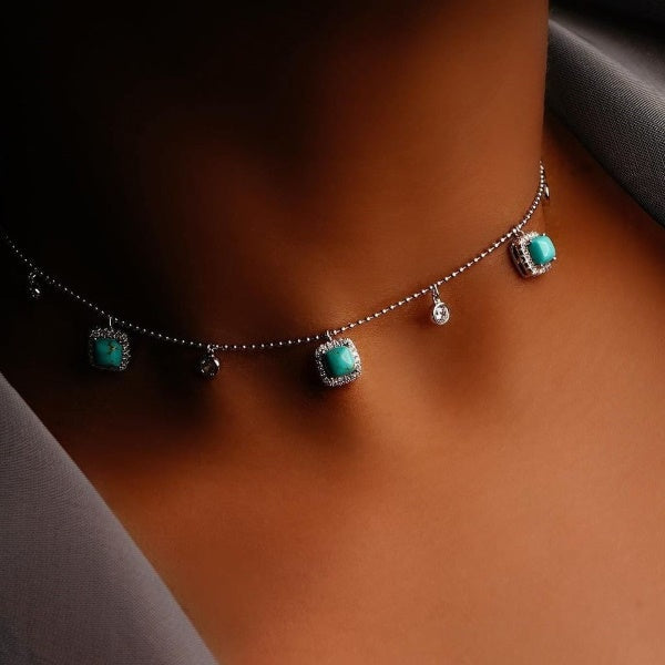 تشوكر فيروزي مربع