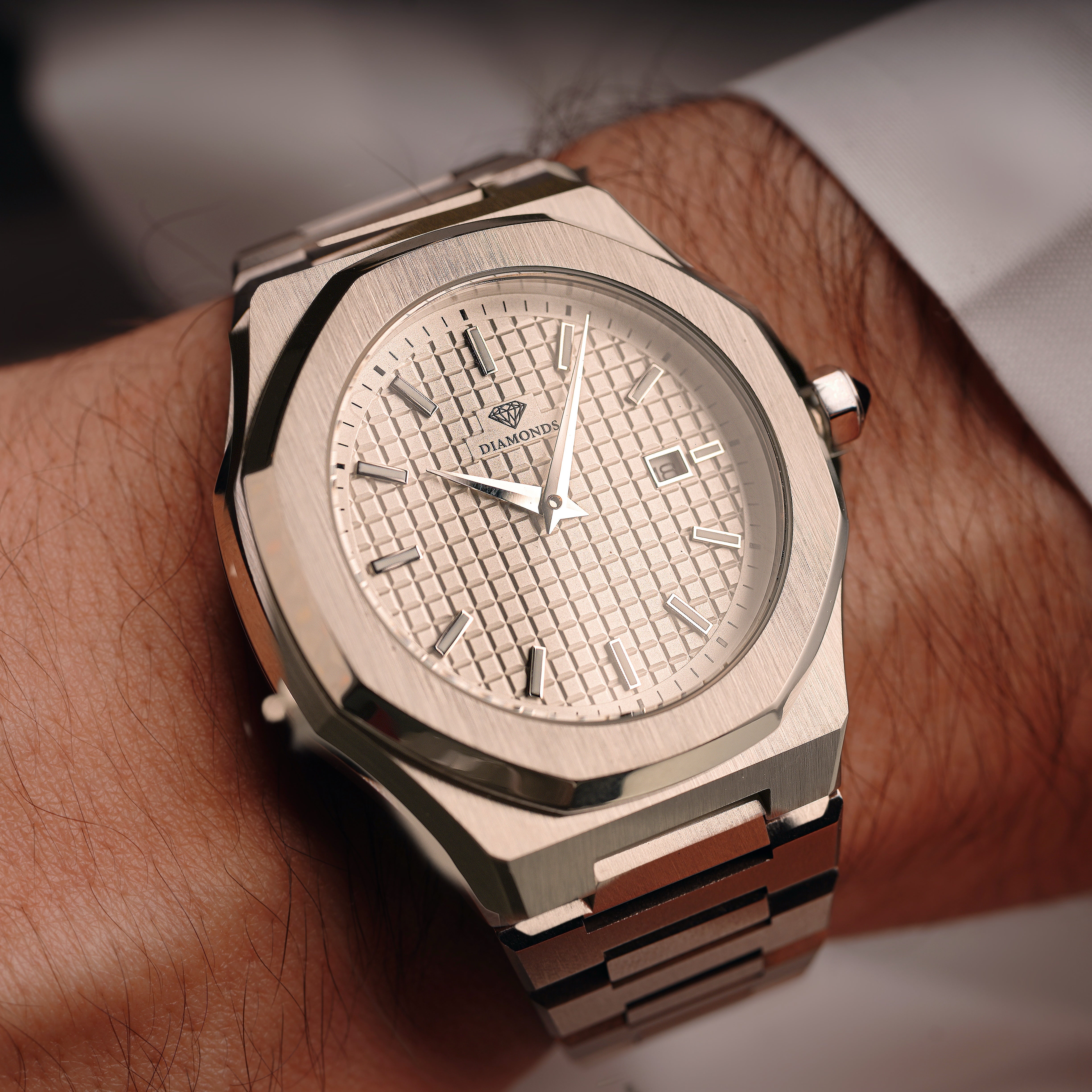 White Dial steel