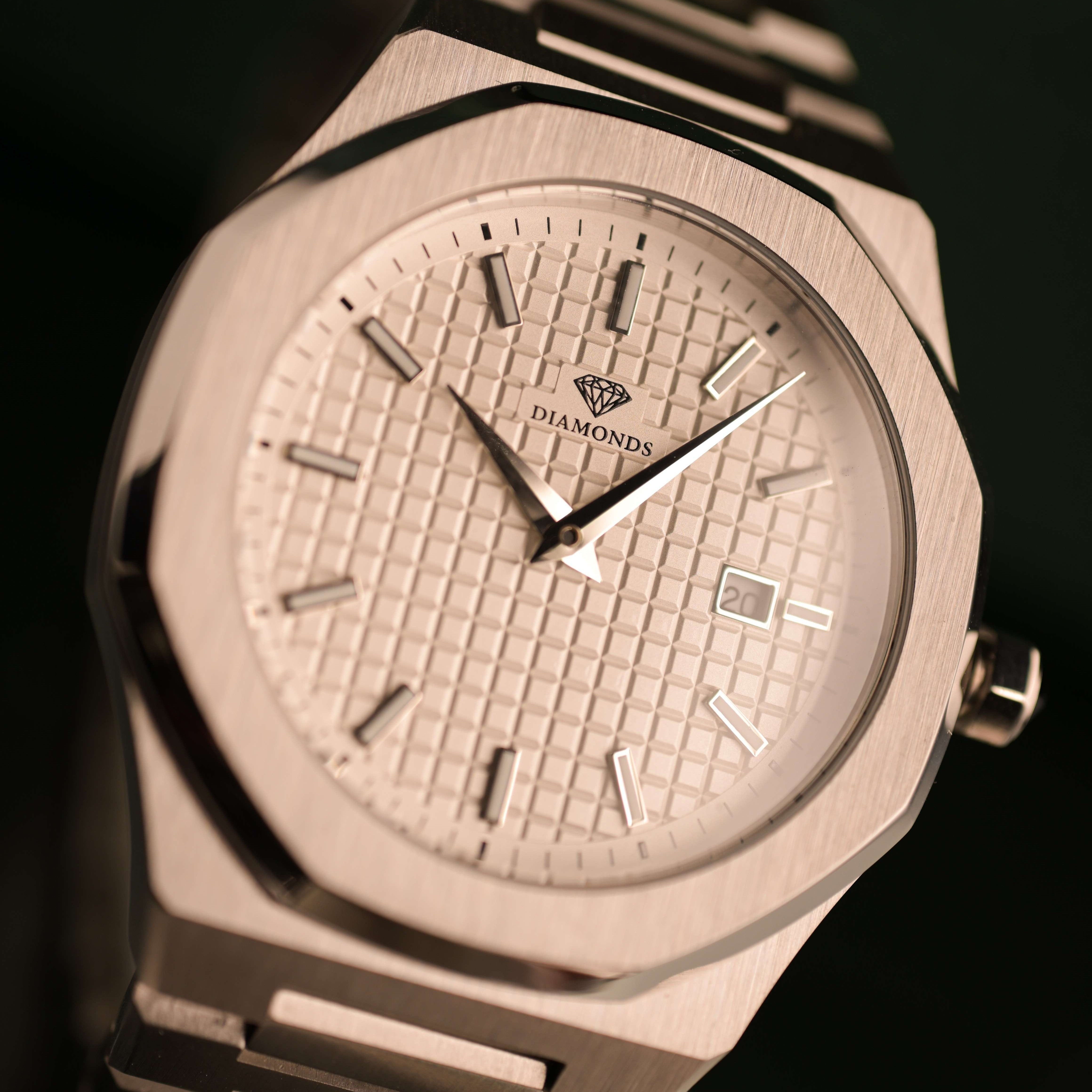 White Dial steel