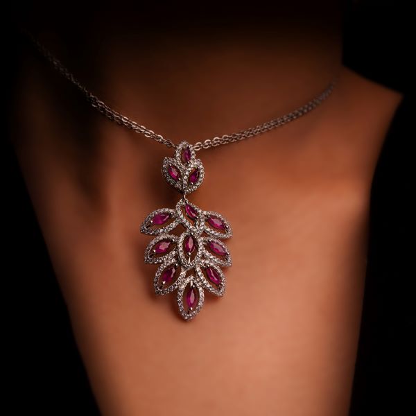 Necklace Moore - red