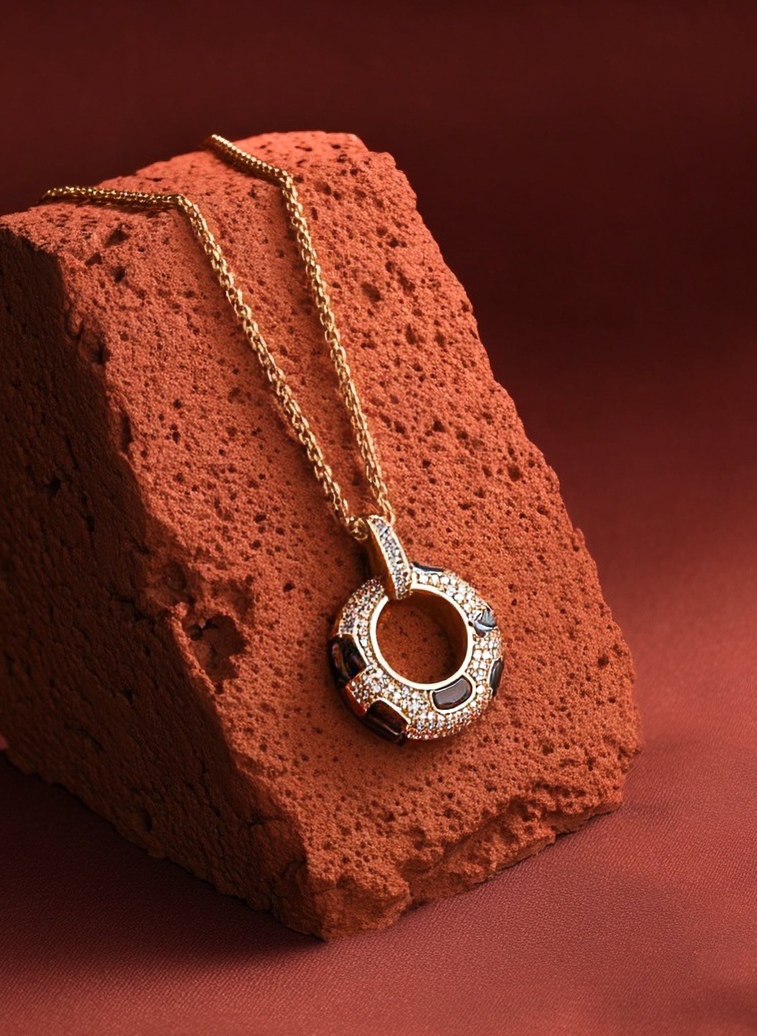 Stellar Shine Pendent