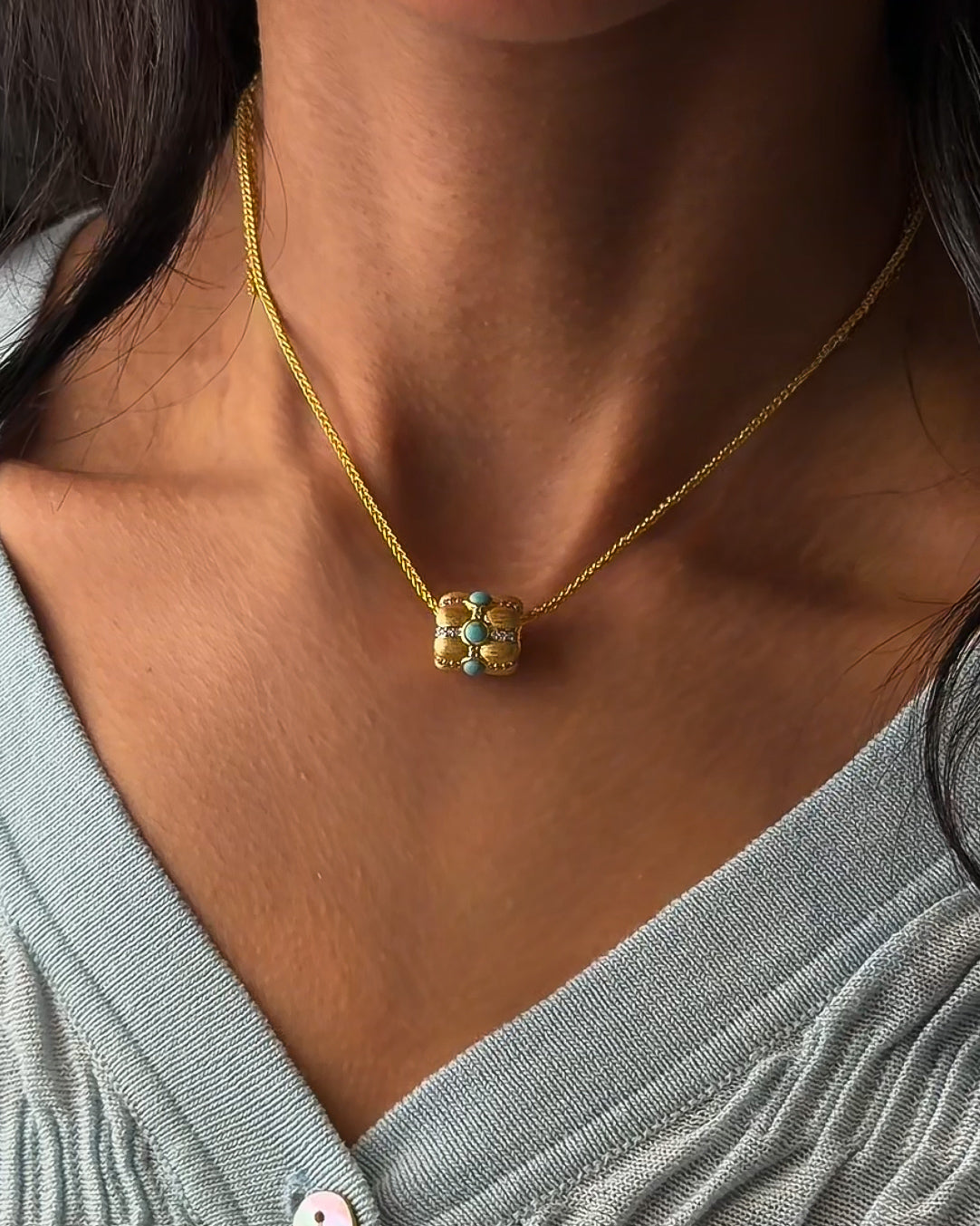 Classic Fairouzi necklace