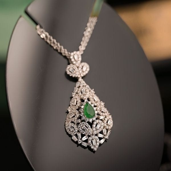 Emerald exclusive set