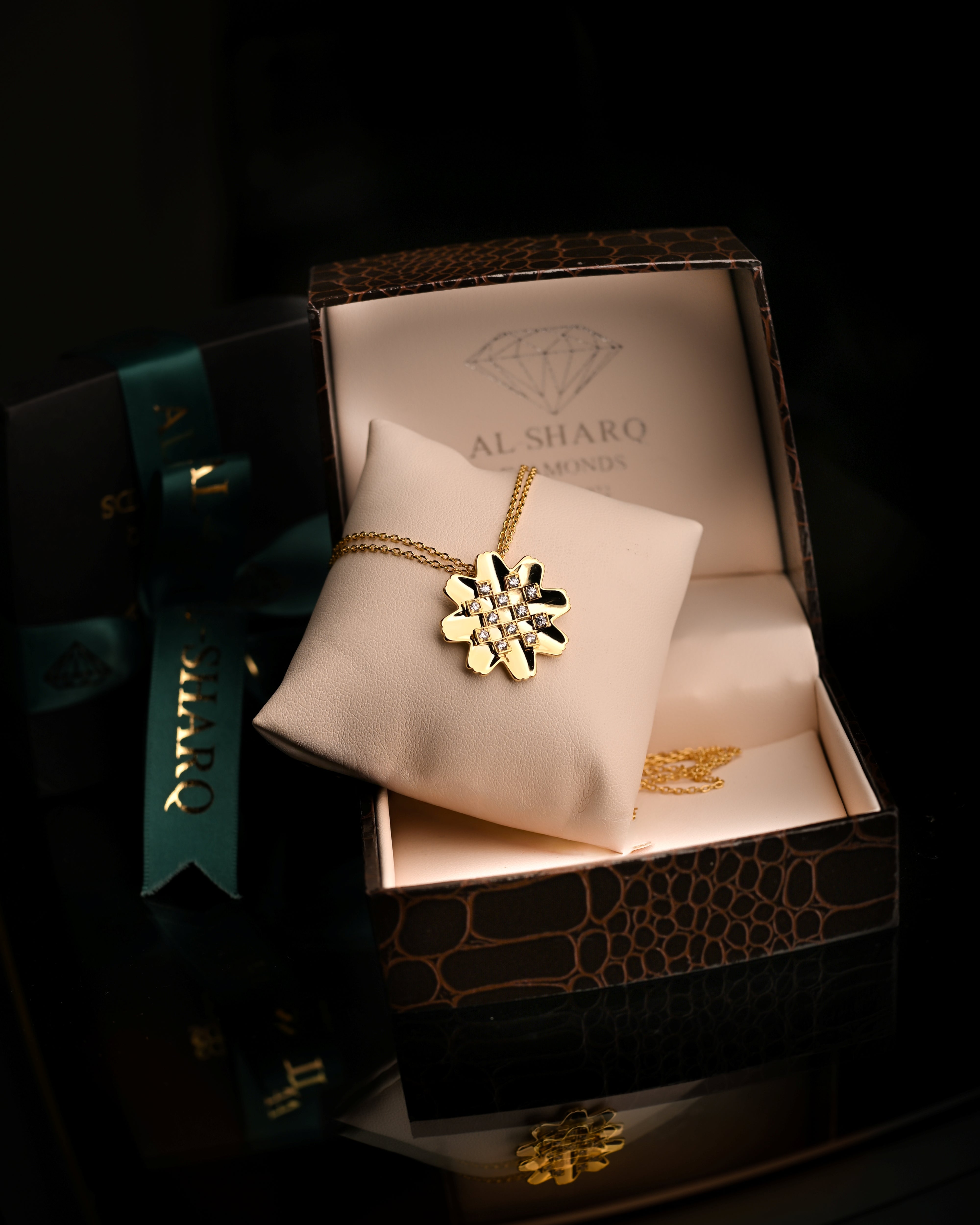 Arfaj Necklace