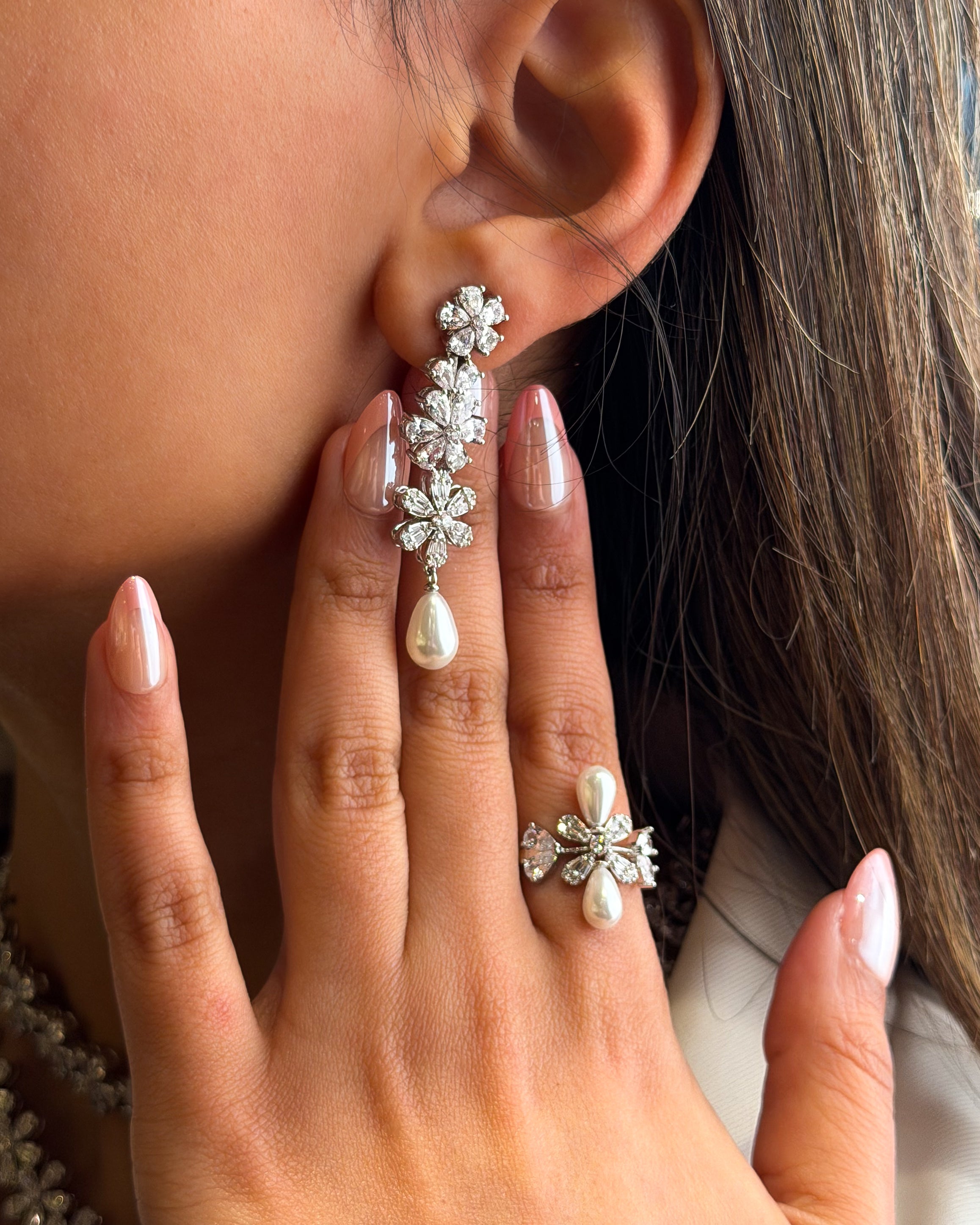 classic pearl set