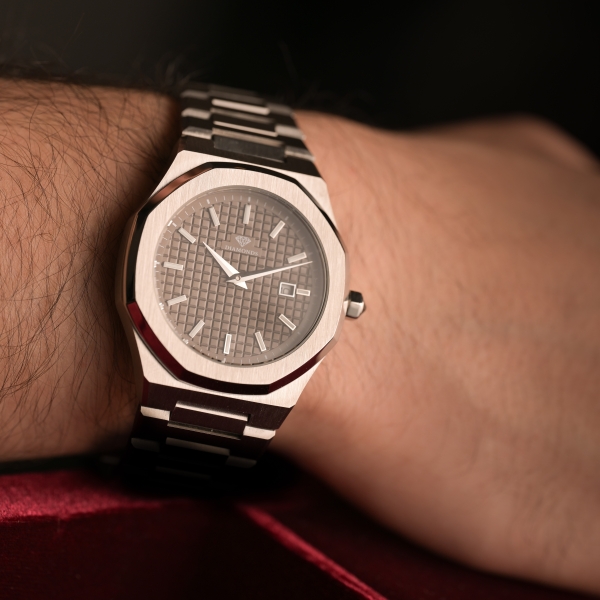 Men's Gray Dial