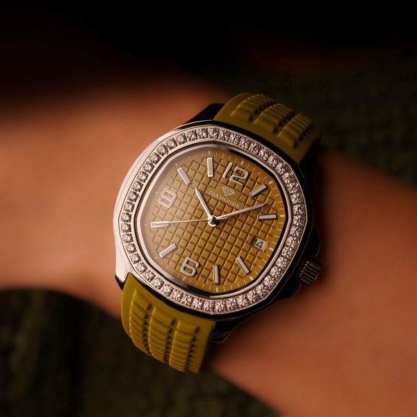 Women's Olive Dial